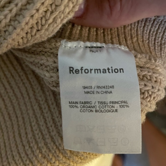 Reformation sweater tank top - Picture 3 of 3